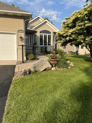 18070 39th Place N, Minneapolis, MN 55446