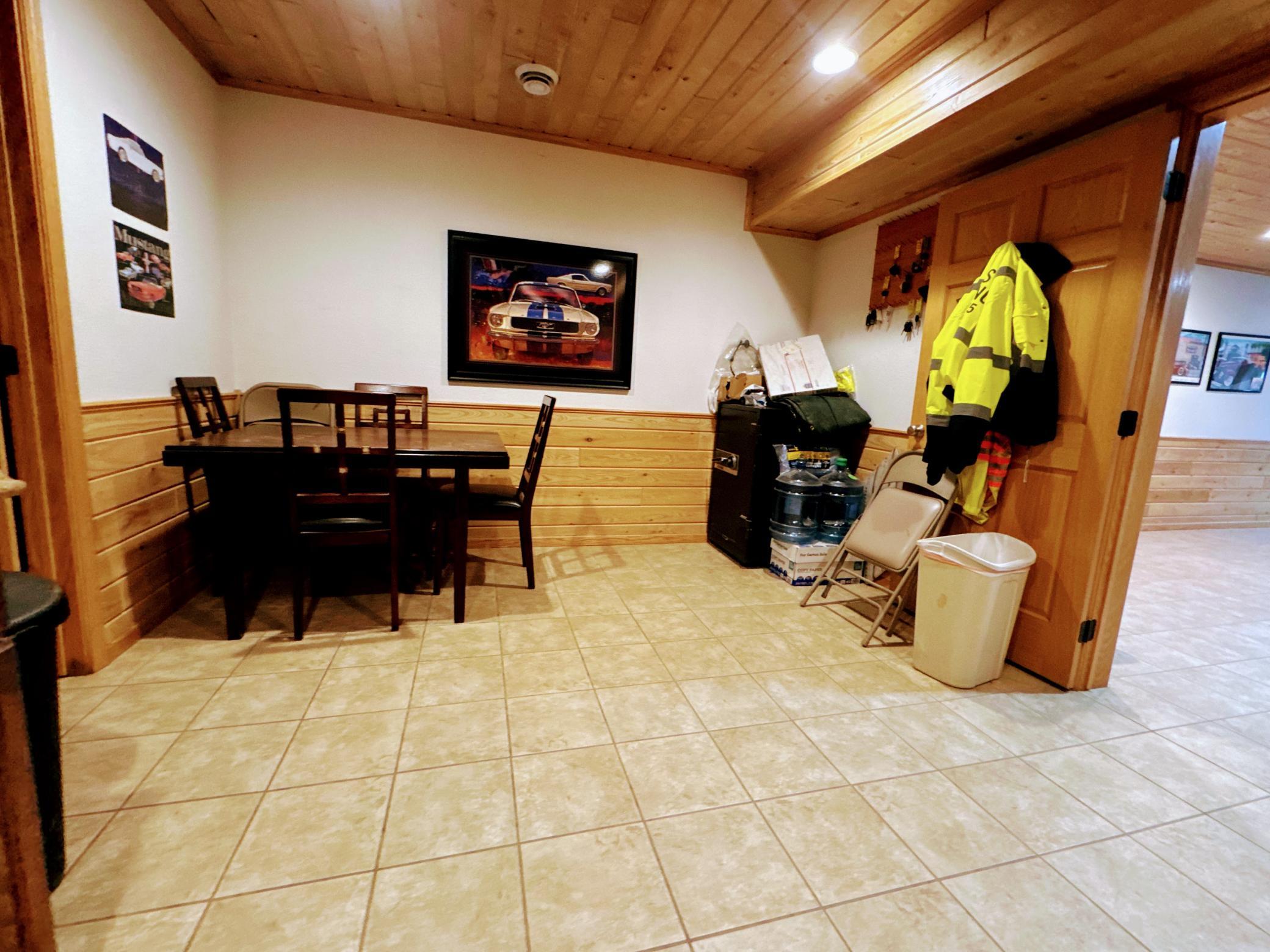 breakroom seating area.