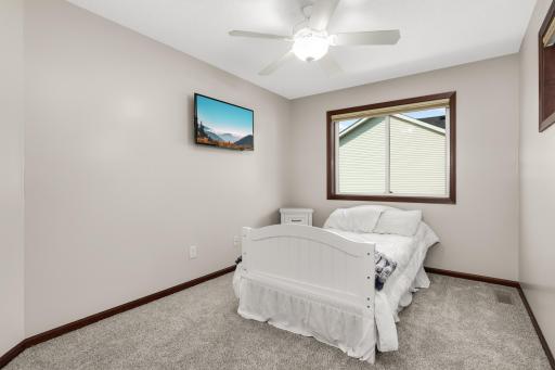 20508 Hartford Way, Lakeville, MN 55044