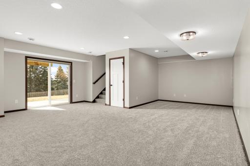 20508 Hartford Way, Lakeville, MN 55044