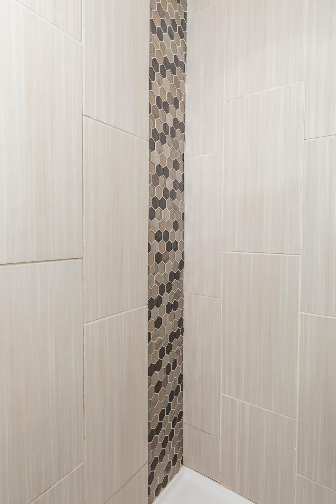 Tile shower detail