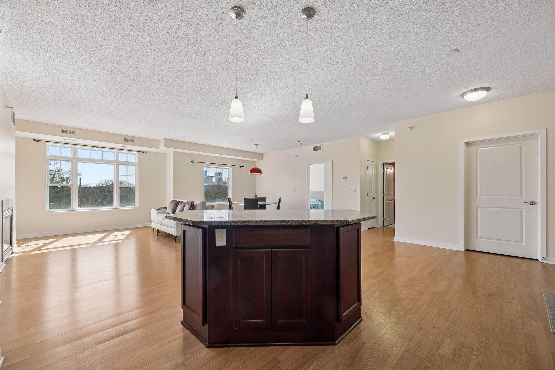 619 Southeast 8th Street - Spacecrafting - 0013.jpg