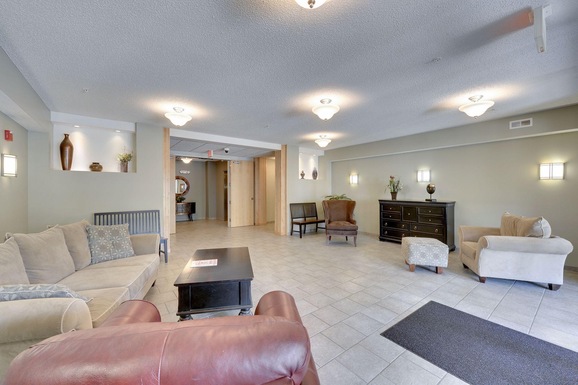 619 Southeast 8th Street - Spacecrafting - 0006.jpg