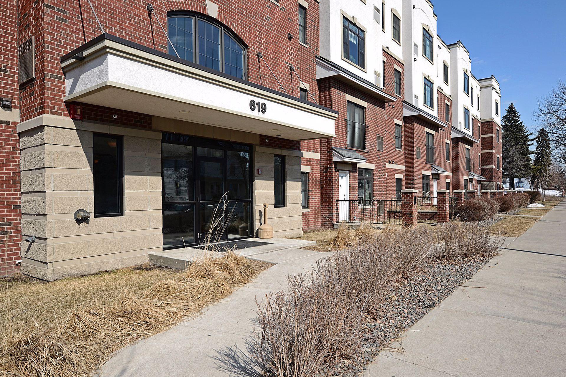 619 Southeast 8th Street - Spacecrafting - 0003.jpg