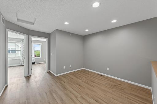 4735 Victor Path, 6, Hugo, MN 55038