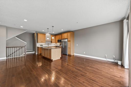 4735 Victor Path, 6, Hugo, MN 55038
