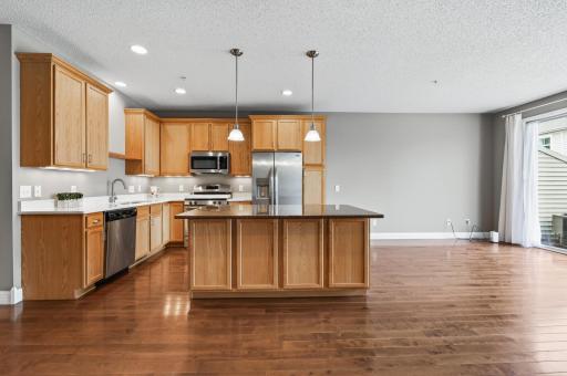 4735 Victor Path, 6, Hugo, MN 55038