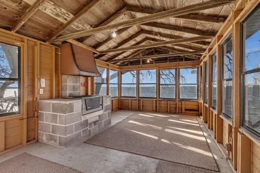 14160 Indian Beach Road, Spicer, MN 56288