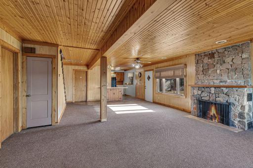 14160 Indian Beach Road, Spicer, MN 56288