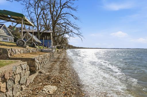 14160 Indian Beach Road, Spicer, MN 56288