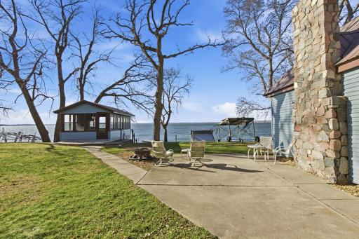 14160 Indian Beach Road, Spicer, MN 56288