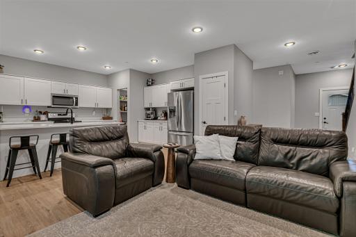 324 Martinson Boulevard, Spicer, MN 56288