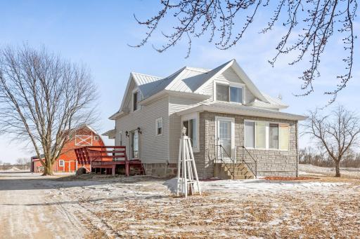 Photo for 17364 Kale Avenue, Glencoe, MN 55336 - listing #7013862 17364 Kale Avenue, Glencoe, MN 55336