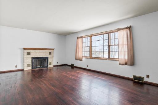 53007 140th Street, Donnelly, MN 56235