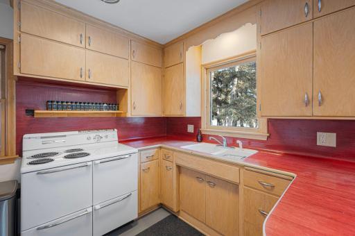 809 Bradford Avenue, Champlin, MN 55316