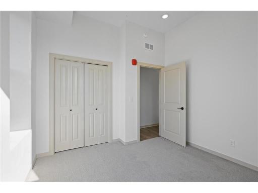 842 Rice Street, Saint Paul, MN 55117