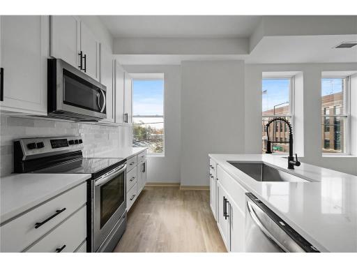 842 Rice Street, Saint Paul, MN 55117