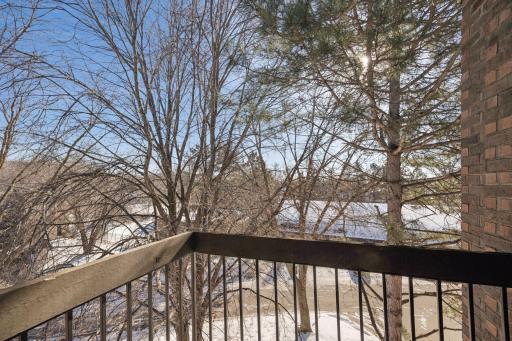 6075 Lincoln Drive, 305, Minneapolis, MN 55436
