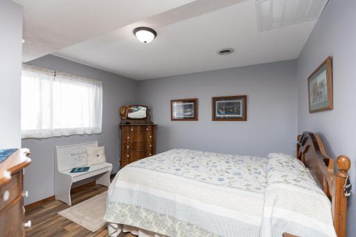 1304 Camelot Court, Fairmont, MN 56031