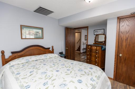 1304 Camelot Court, Fairmont, MN 56031