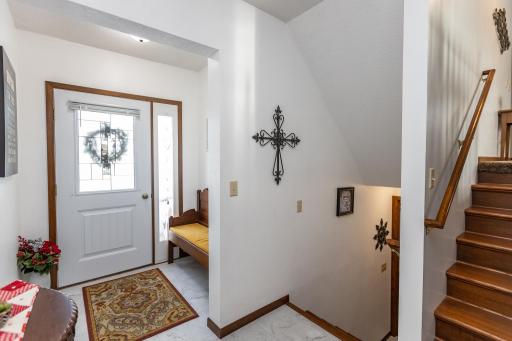 1304 Camelot Court, Fairmont, MN 56031
