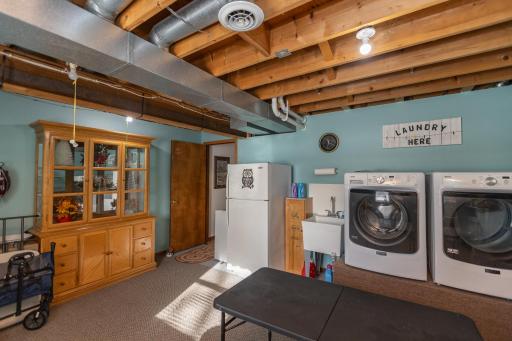 1304 Camelot Court, Fairmont, MN 56031
