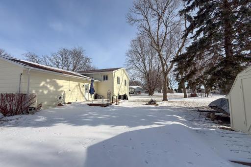 1304 Camelot Court, Fairmont, MN 56031