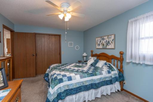 1304 Camelot Court, Fairmont, MN 56031
