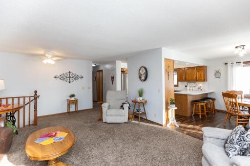 1304 Camelot Court, Fairmont, MN 56031