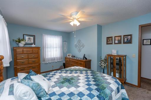 1304 Camelot Court, Fairmont, MN 56031