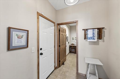 28-5265 141st St Cir N [2782460]- 036.jpg