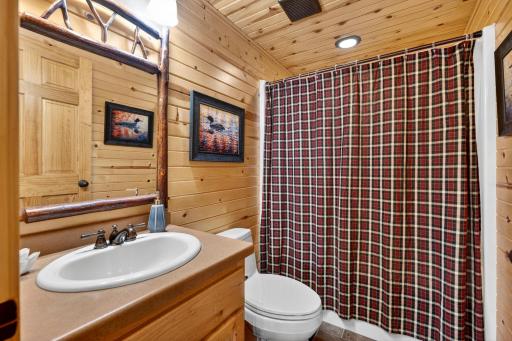 2891 W Todd Park Road, Sarona, WI 54870