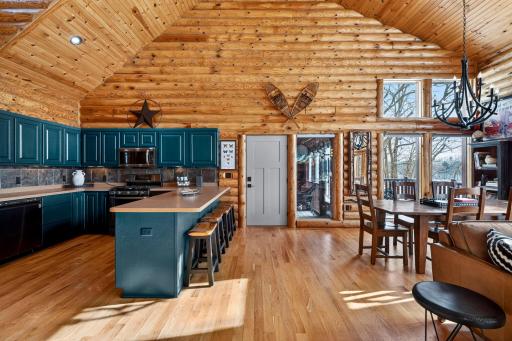 2891 W Todd Park Road, Sarona, WI 54870
