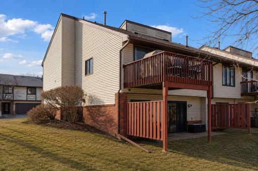 2406 County Road D W, 4, Saint Paul, MN 55112