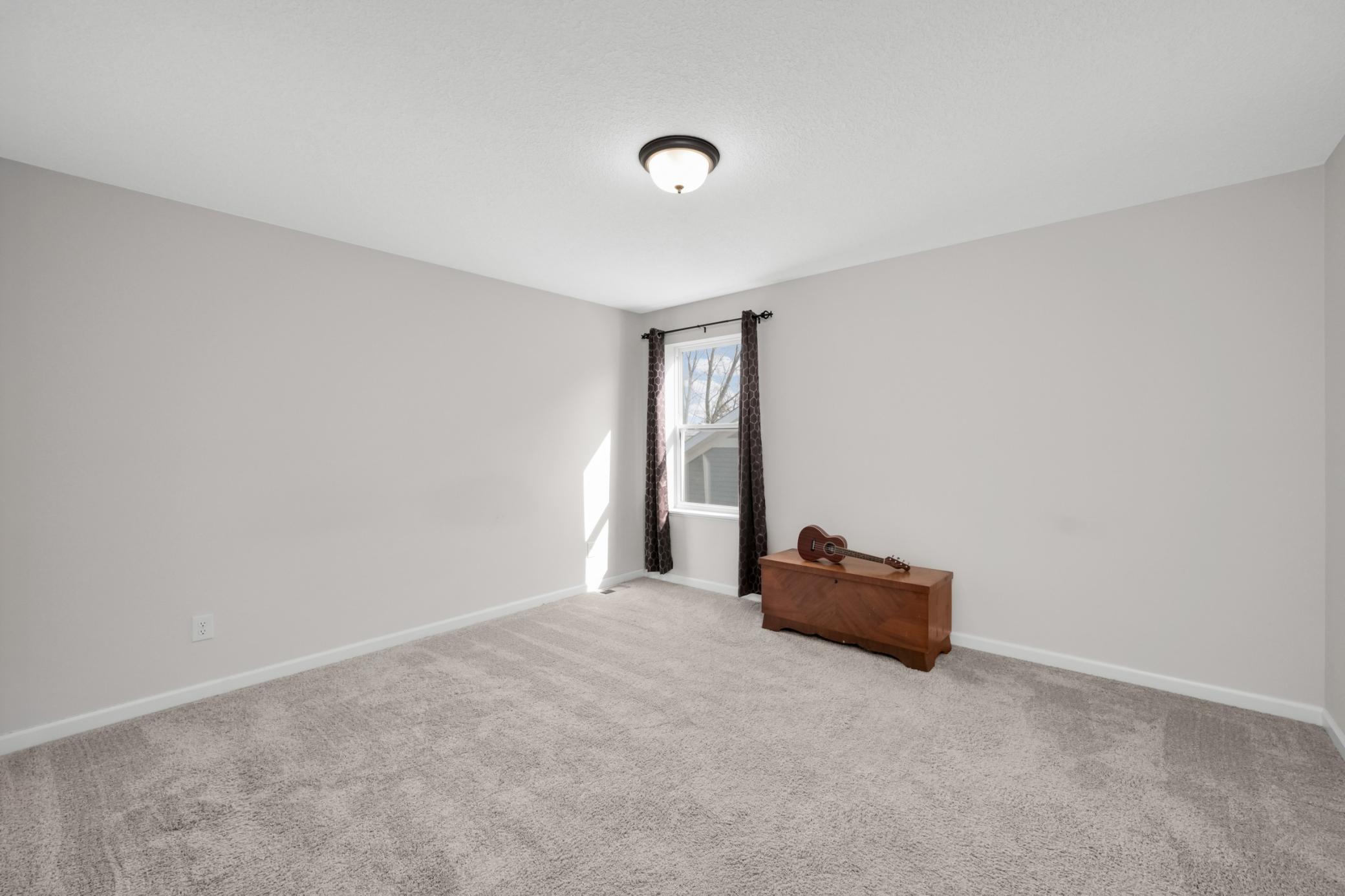 second floor bedroom 2, all upper floor bedrooms have walk in closet