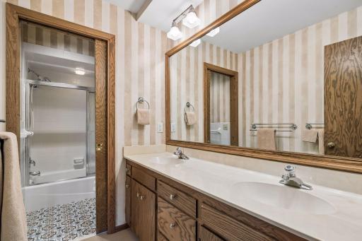 Separated Hallway Bathroom w/double vanity