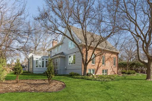 Easily managed yard w/Summer mowing Contract included!