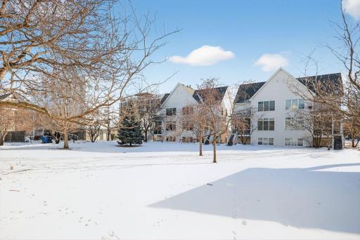 03_2433_Columbus_Ct_Minneapolis_MN_55404-Exterior-DSC_5457.jpg