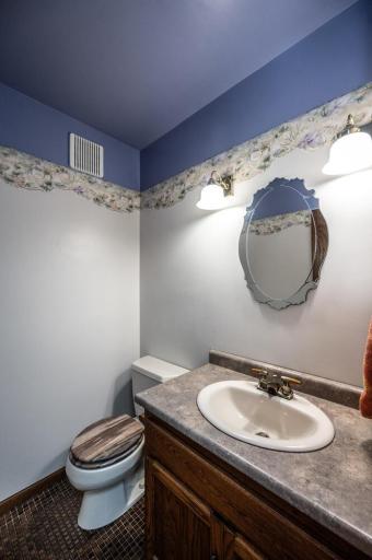 20755 Ahern Blvd Farmington MN-large-025-035-Half Bathroom-666x1000-72dpi.jpg