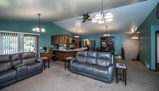20755 Ahern Blvd Farmington MN-large-024-012-Living Room-1500x865-72dpi.jpg