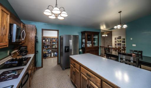 20755 Ahern Blvd Farmington MN-large-022-026-Kitchen-1500x876-72dpi.jpg