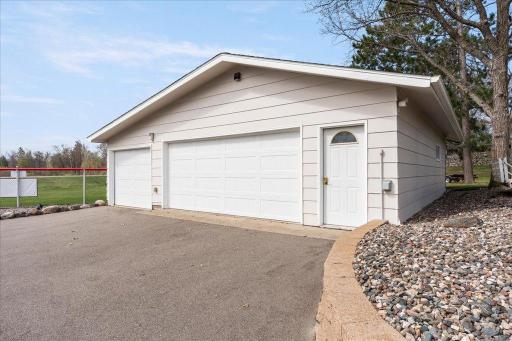 6286 Highland Scenic Road, Baxter, MN 56425