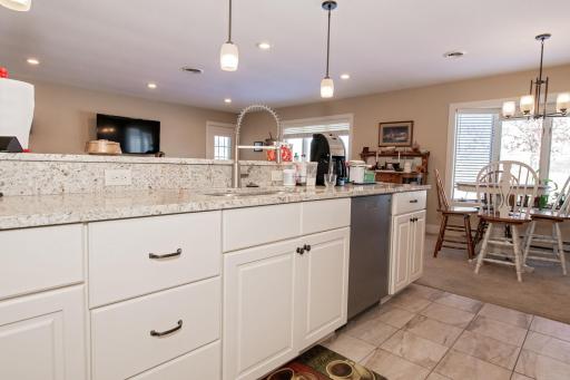 1304D Mcnally Drive, Winona, MN 55987