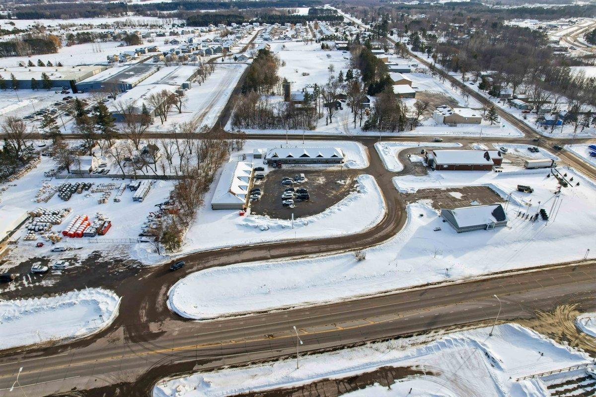 820 Howe Ave_Mora-11.jpg