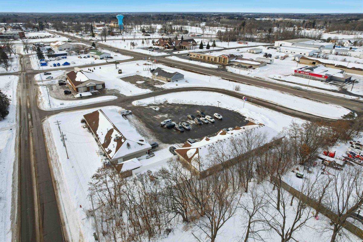 820 Howe Ave_Mora-4.jpg