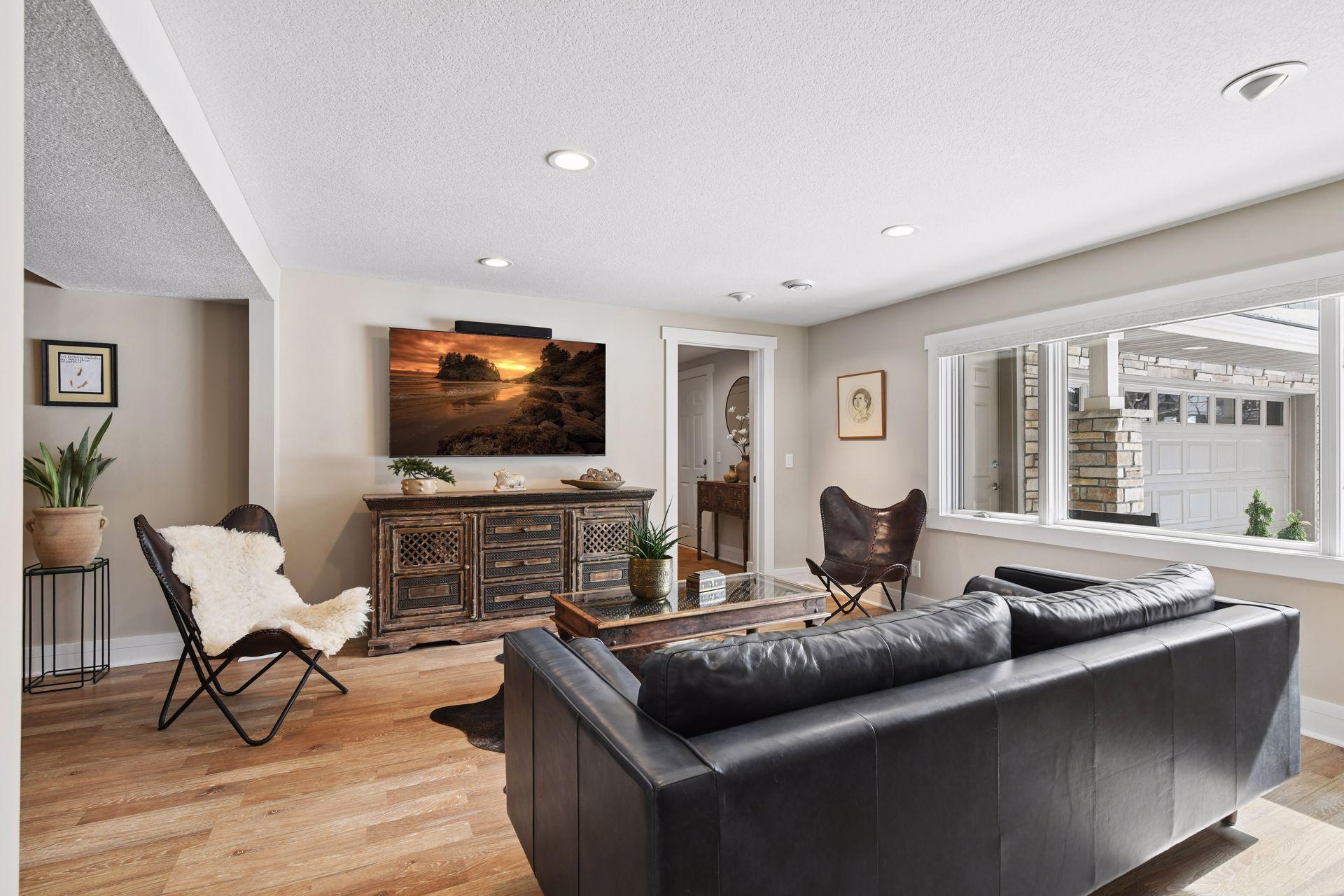 Main level in-law family room