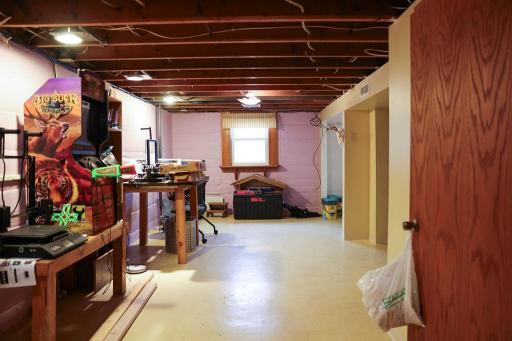 307 10 1/2 Street N, Wahpeton, ND 58075