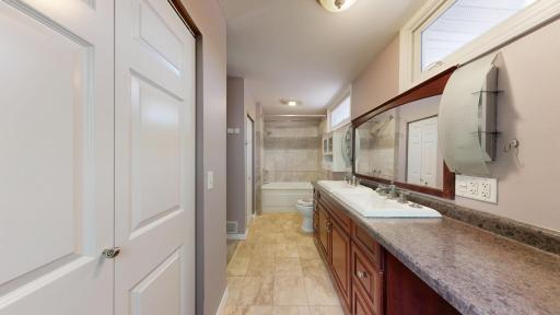 Untitled-Master-Bathroom.jpg