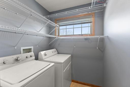 10935 Eagle View Place, Saint Paul, MN 55129