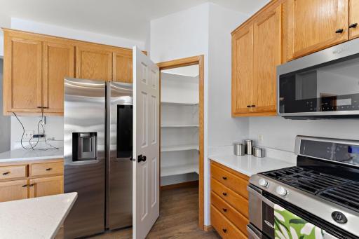 10935 Eagle View Place, Saint Paul, MN 55129